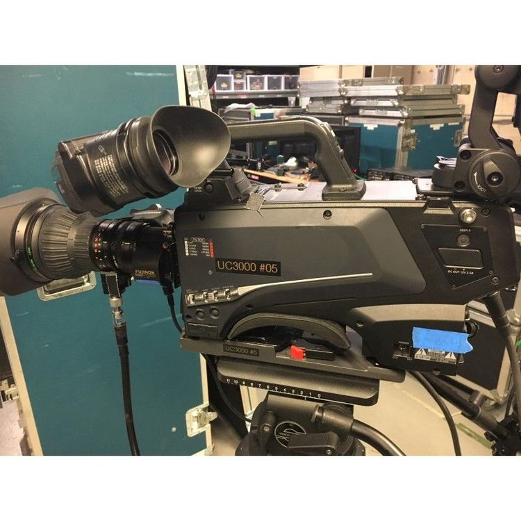 12 Panasonic AK-UC3000 4K/HD Studio Camera Package