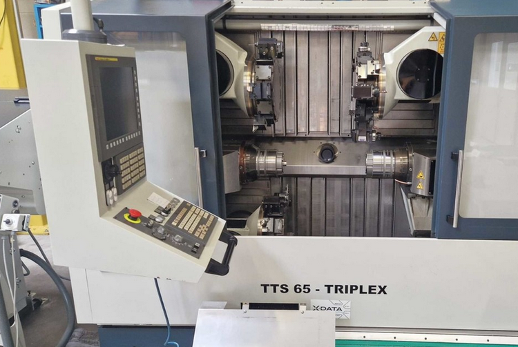 Spinner FANUC Series 31i-Model A 5000 rpm TTS 65 Triplex 3 Axis