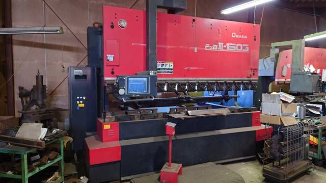 Amada FBDⅢ-1503NT 150 t