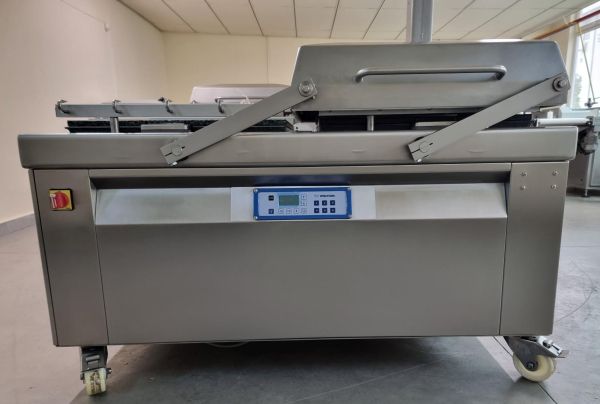 Multivac C 500 Double-chamber vacuum packing machine