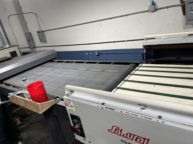 Sakurai SC 102 AII UV COATER