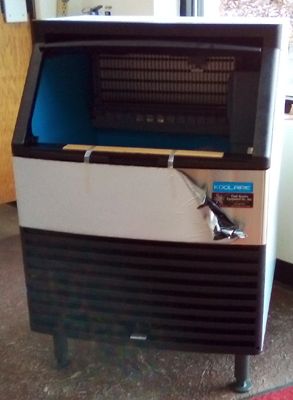 Under the counter ice machine
