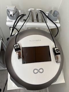 NeoCare Bloomea  TECAR (radiofrequency)