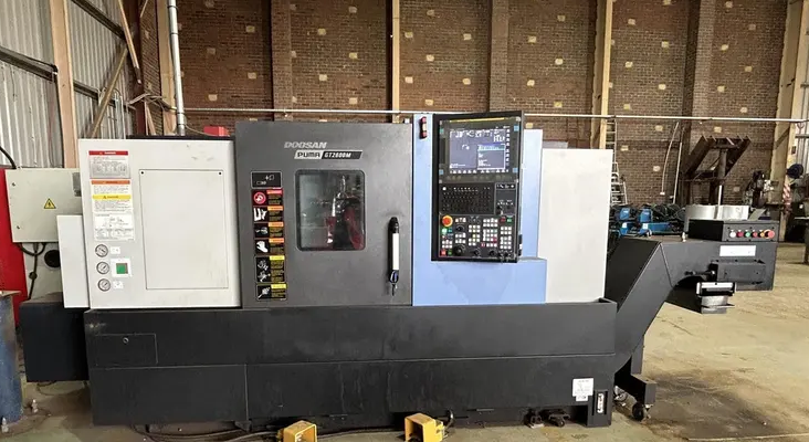 Doosan Doosan Fanuc 0i-MD controller 3500rpm GT2600M 2 Axis