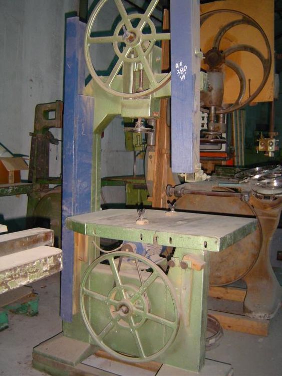 ACM Band Saw