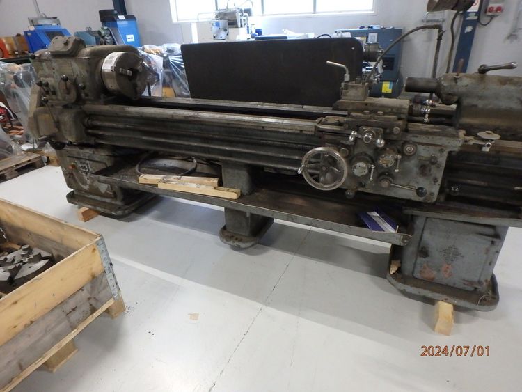 Köping ENGINE LATHE 10000 rpm S8