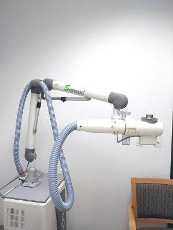 SRT-100 Radiation Therapy System