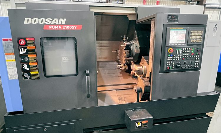 Doosan Fanuc I Series 4500 rpm Puma 2100SY 4 Axis