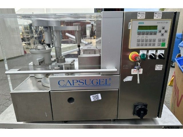 Capsugel CFS1000 Capsule Filler