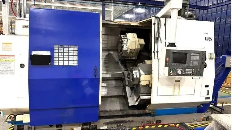 Okuma Okuma OSP P100L CNC 3200 rpm LU 35 2SC / 850 4 Axis