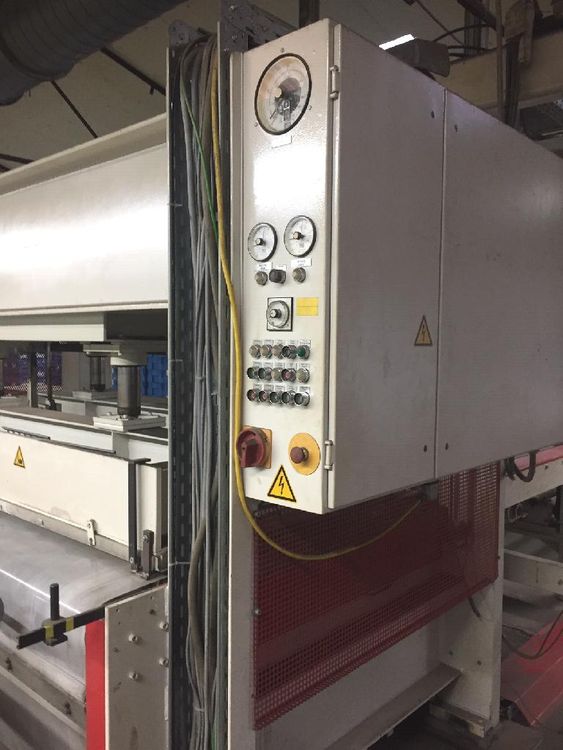 OTT Throughfeed press