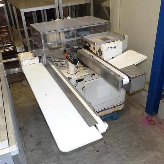 Rasch RK, Foil wrapping machine for bottom folding