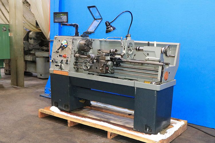 Clausing Colchester Engine Lathe 2,500 RPM 8015