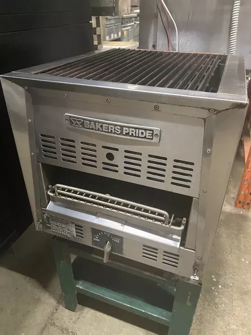 Baker's Pride GG2 Charbroiler with Toaster