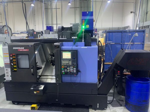 Doosan Fanuc I Series Cnc Control 6000 Rpm Lynx 220lya 4 Axis 