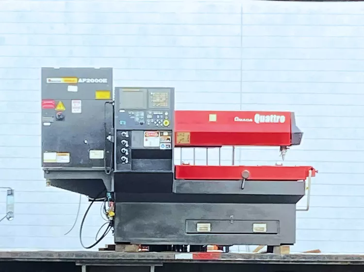 Amada AF2000E CNC Fanuc 16i-L / 16i-LB series