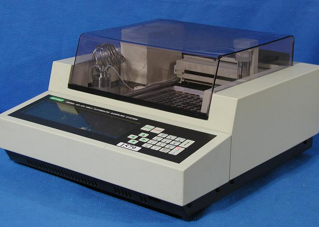 Bio-Rad AS-100 HRLC Automatic Sampling System