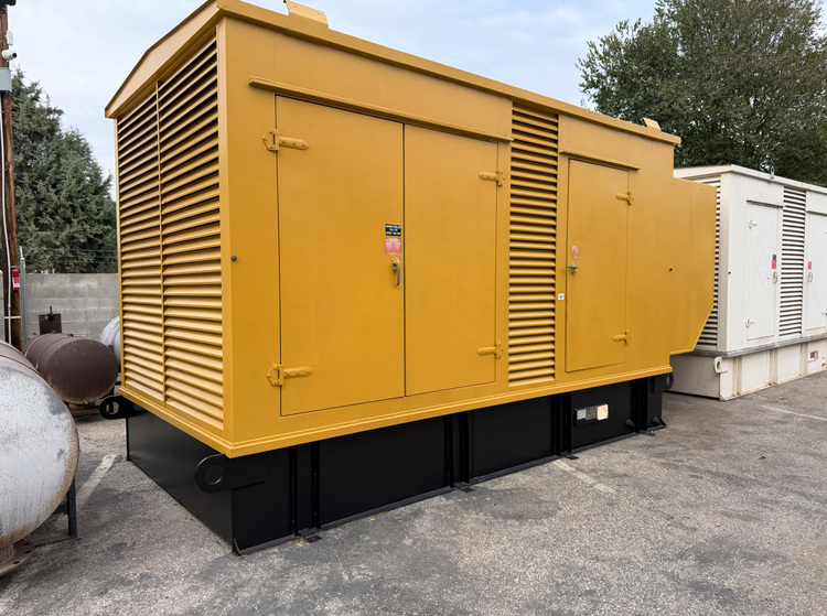 3 Caterpillar 3412C 875 KVA