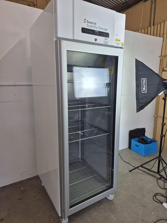 Gram Vio compact 610, Refrigerator