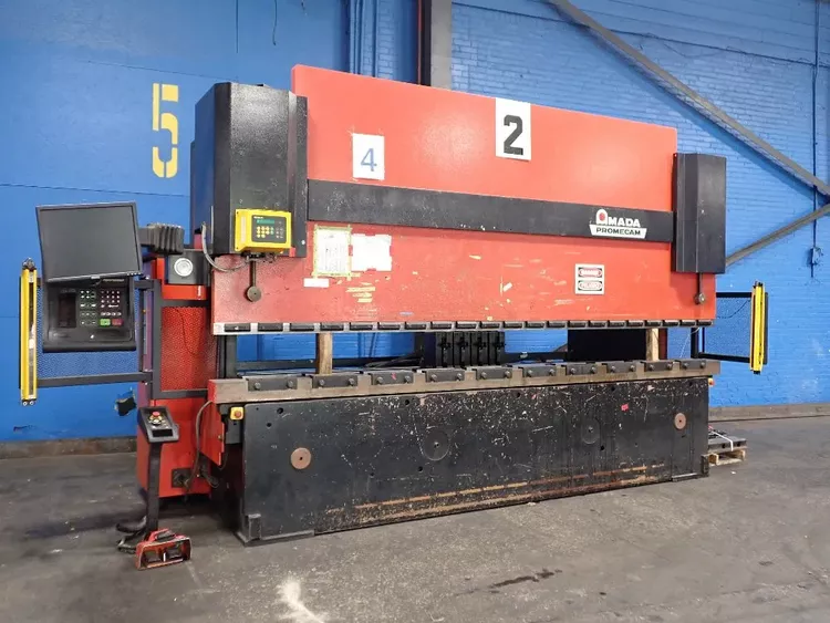 Amada HFB0 2200 kN