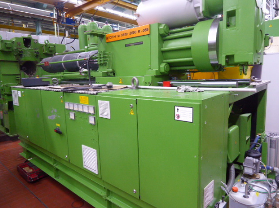 Stork S+ 5500-5650R 2K 550 T