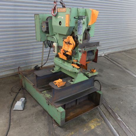Peddinghaus 9/16 IN 3/8,1 1/4" IN 3/16,FLAT SHEAR 4"X3.8" 38 TON