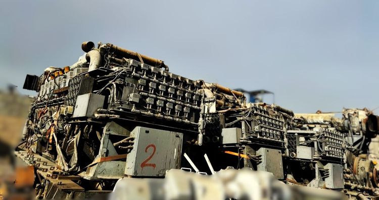 4 Caterpillar 3616 multiple units available