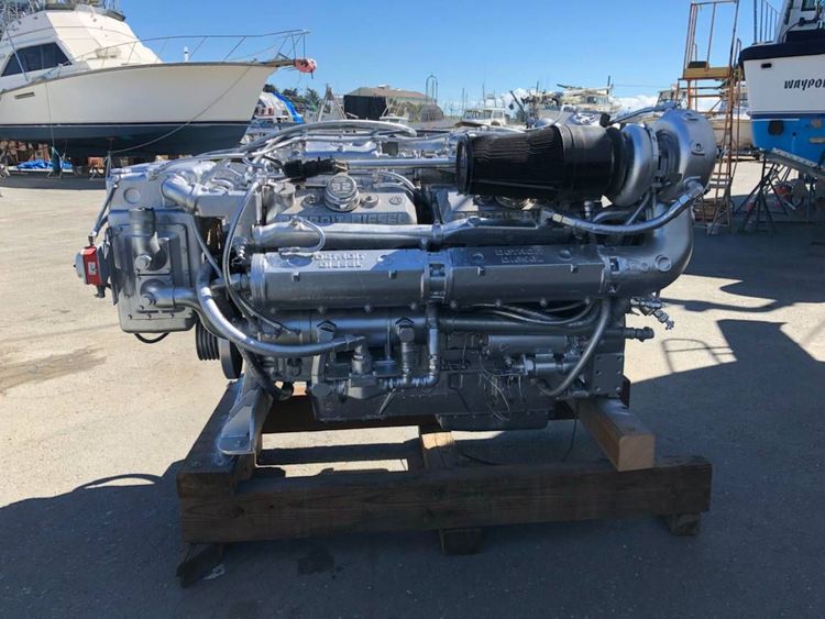 Detroit 12v92TA Diesel marine engines