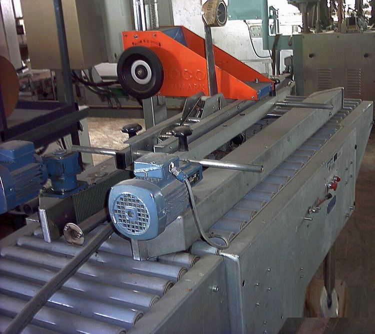 Soco Systems Taping Machine