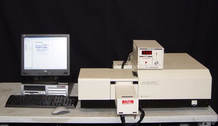 Shimadzu UV-2101 PC, Research-Grade Uv-Vis Spectrophotometer