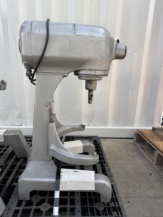 Hobart D-300 Mixer