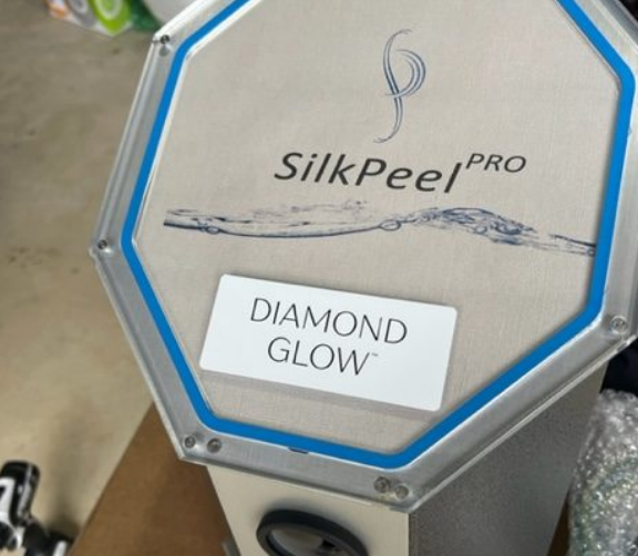 DiamondGlow Laser