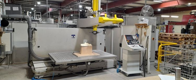 CMS 5-axis plastic machining and trimming center