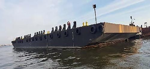 Barge & Landing Craft