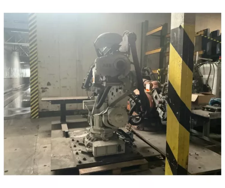 ASEA Brown Boveri (ABB) IRB 6700 6 Axis