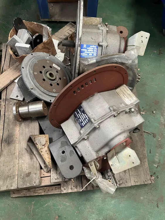 ZF Marine 220A Marine Gears – Surplus