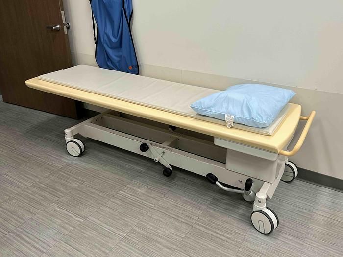 Philips Essenta DR Patient Table