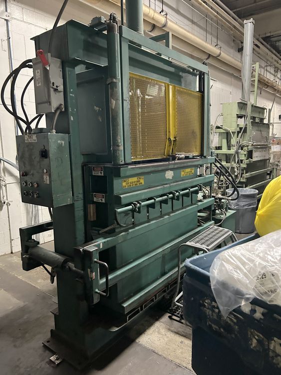 2  Double Door Vertical Balers