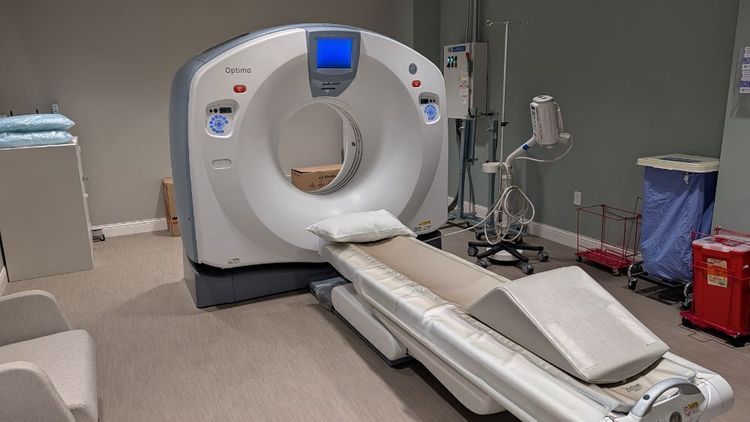 GE Optima CT 520 Series