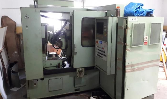 TOS OFA 16SC Variable Gear milling machines
