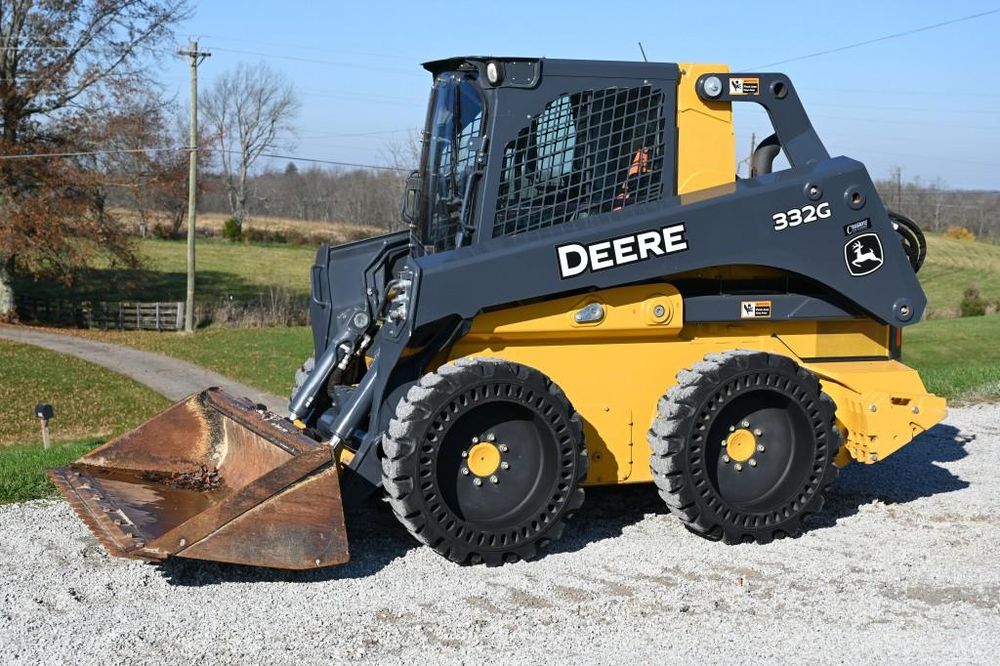 John Deere 332G Skid Steer Loaders