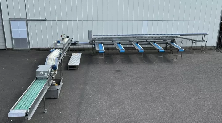 Christiaens Asparagus sorting machine on thicknes with washing machine