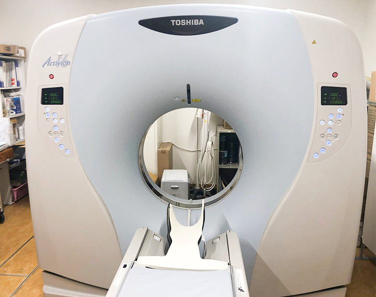 Toshiba Activion 16 CT Scan