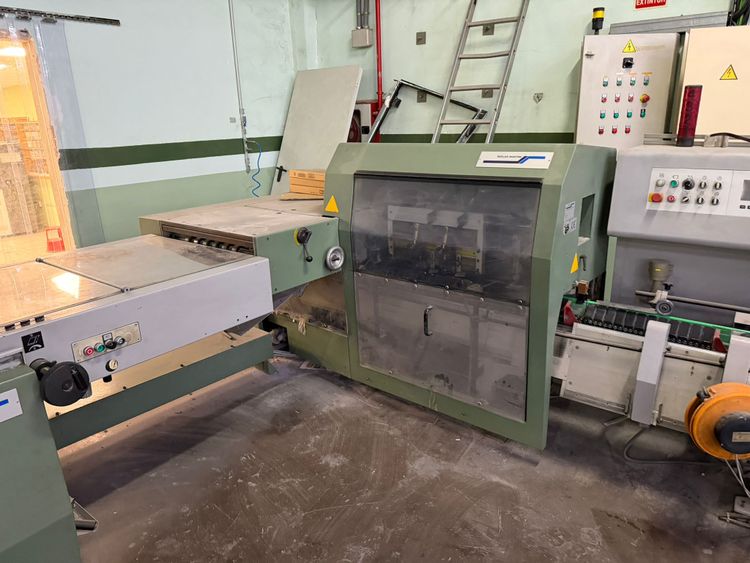 MULLER MARTINI BRAVO Saddle stitcher