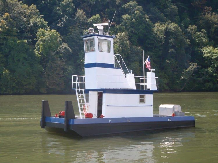 36 ft. Truckable Pushboat