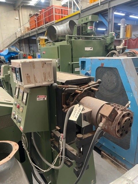 Johns 200SV Extruder