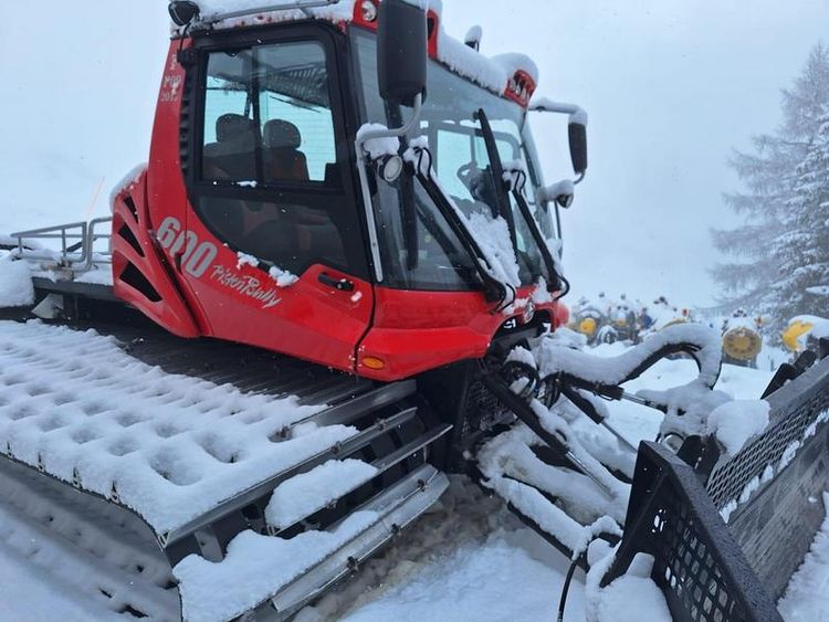 Pistenbully 600