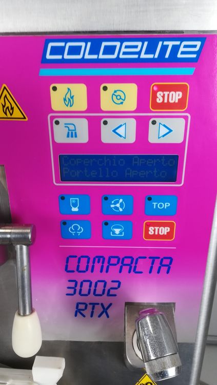 Coldelite Compacta 3002 RTX