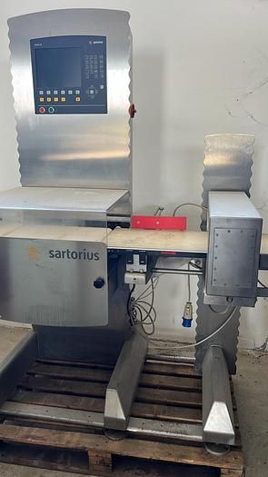 Sartorius Weigher machine and metal detector