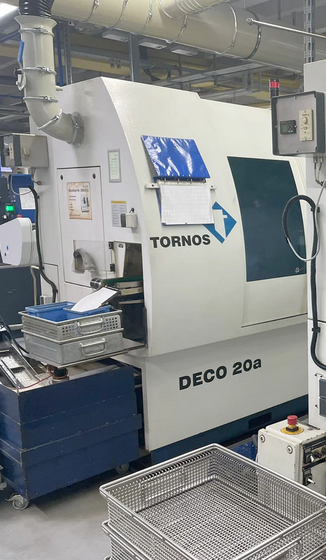 Tornos PNC DECO FANUC control 10000 rpm DECO 2000/20a 3 Axis